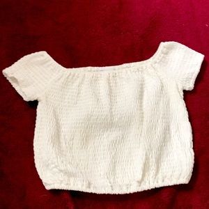 White off the shoulder short sleeve crop